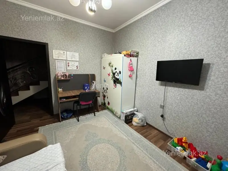 500 000 AZN - 8 otaqlı mənzil Satılır, Nizami, Bakı