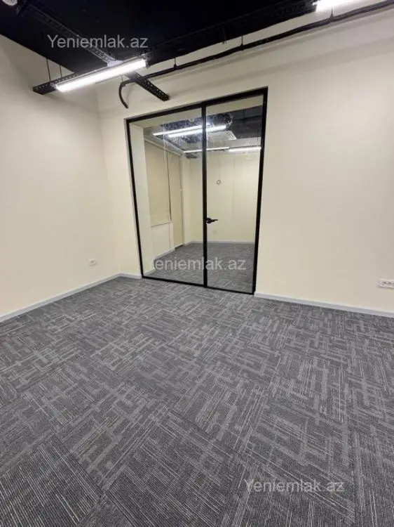 2 500 AZN - 215 m² Obyekt / Ofis Kirayə (aylıq), Yasamal qəs., Nizami, Bakı
