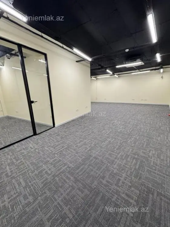 2 500 AZN - 215 m² Obyekt / Ofis Kirayə (aylıq), Yasamal qəs., Nizami, Bakı