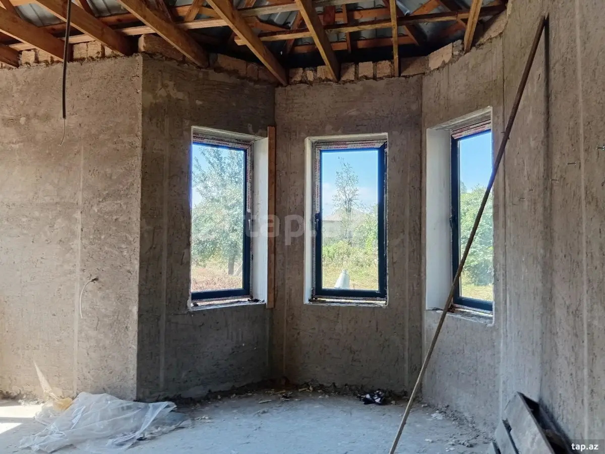 98 000 AZN - 0 m² Obyekt / Ofis , Qusar