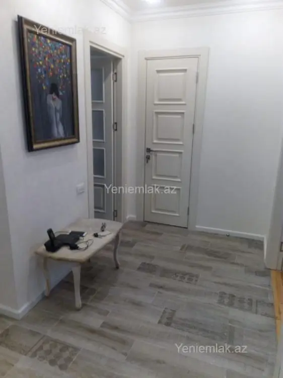 1 299 AZN - 3 otaqlı mənzil Kirayə (aylıq), Səbail, Bakı