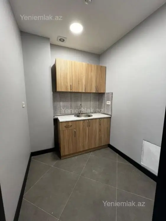 4 500 AZN - 220 m² Obyekt / Ofis Kirayə (aylıq), Nəsimi, Bakı