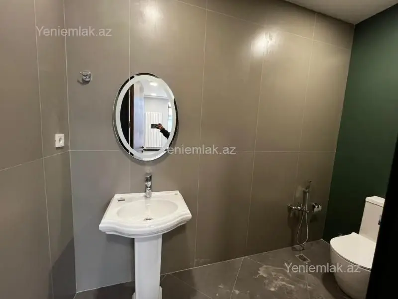 4 500 AZN - 220 m² Obyekt / Ofis Kirayə (aylıq), Nəsimi, Bakı