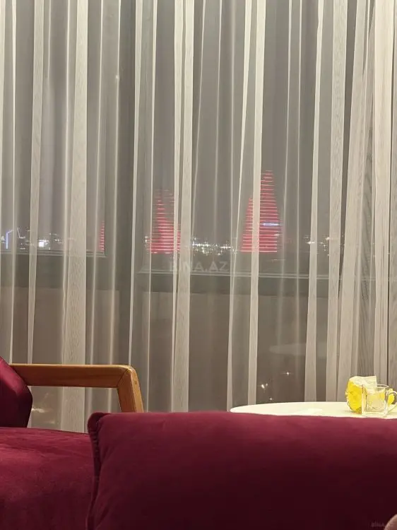 425 000 AZN - 3 otaqlı mənzil Satılır, Badamdar qəs., Səbail, Bakı