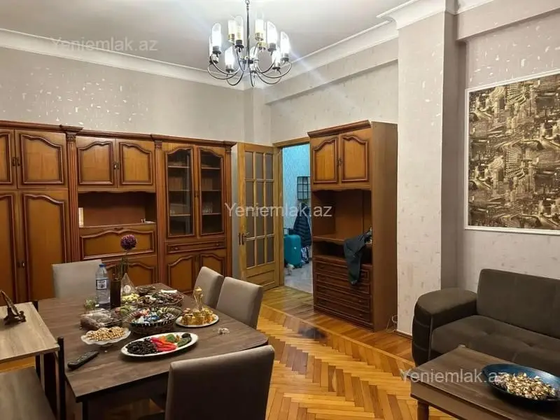 800 AZN - 2 otaqlı mənzil Kirayə (aylıq), Yasamal qəs., Nizami, Bakı