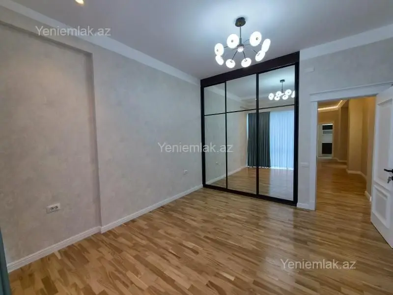 780 000 AZN - 3 otaqlı mənzil Satılır, 20-ci sahə, Səbail, Bakı