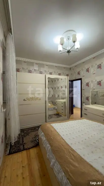 700 AZN - 4 otaqlı mənzil Kirayə (aylıq), Biləcəri qəs., Binəqədi, Bakı