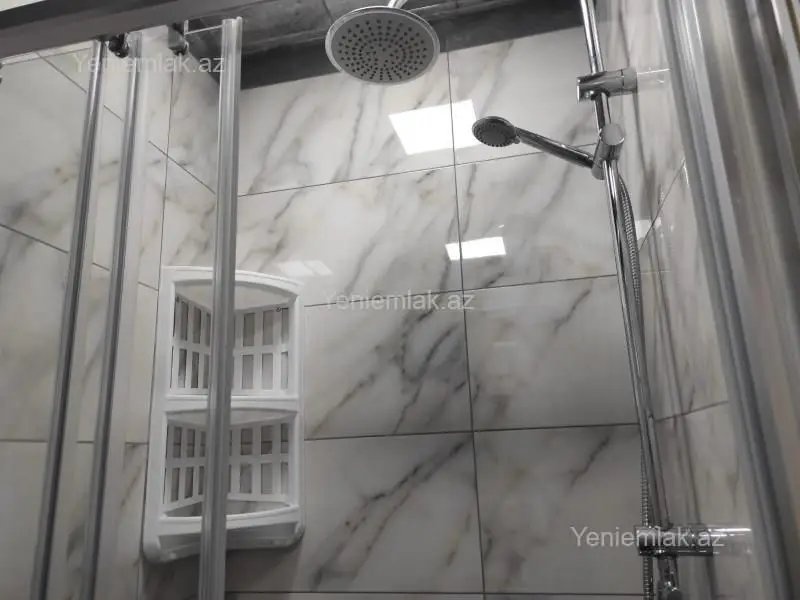700 AZN - 3 otaqlı mənzil Kirayə (aylıq), Yeni Günəşli qəs., Suraxanı, Bakı