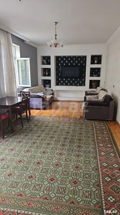 750 AZN - 4 otaqlı mənzil Kirayə (aylıq), 6-cı mikrorayon, Binəqədi, Bakı