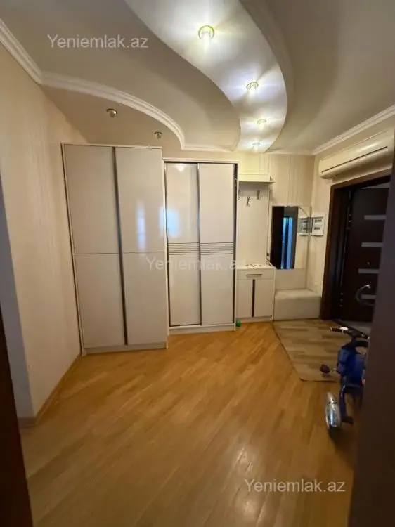 550 AZN - 2 otaqlı mənzil Kirayə (aylıq), 6-cı mikrorayon, Sumqayıt