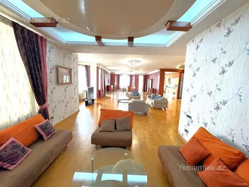 1 800 AZN - 4 otaqlı mənzil Kirayə (aylıq), İçəri şəhər, Səbail, Bakı
