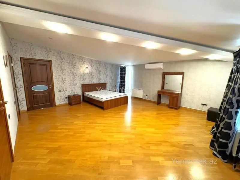 1 800 AZN - 4 otaqlı mənzil Kirayə (aylıq), İçəri şəhər, Səbail, Bakı