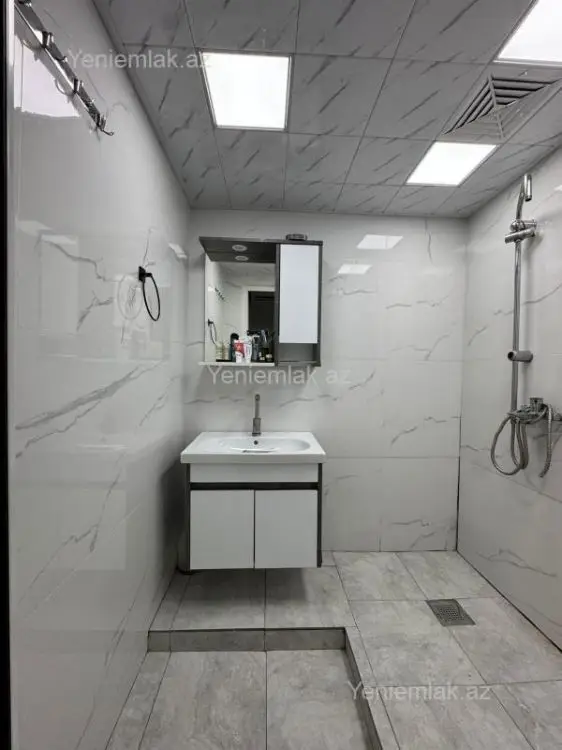 225 000 AZN - 4 otaqlı mənzil Satılır, Bakıxanov qəs., Sabunçu, Bakı