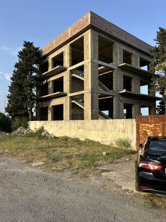 500 000 AZN - 810 m² Obyekt / Ofis Satılır, Astara