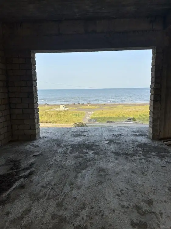 500 000 AZN - 810 m² Obyekt / Ofis Satılır, Astara