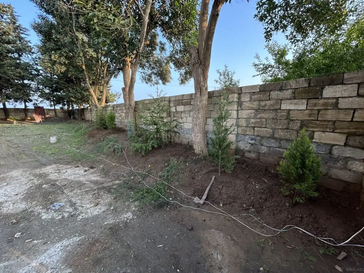 500 000 AZN - 810 m² Obyekt / Ofis Satılır, Astara