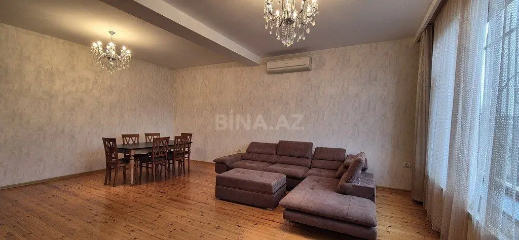 319 999 AZN - 8 otaqlı mənzil Satılır, İsmayıllı