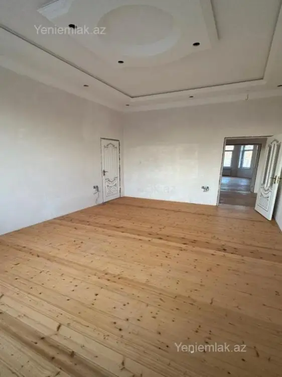260 000 AZN - 7 otaqlı mənzil Satılır, Saray, Abşeron