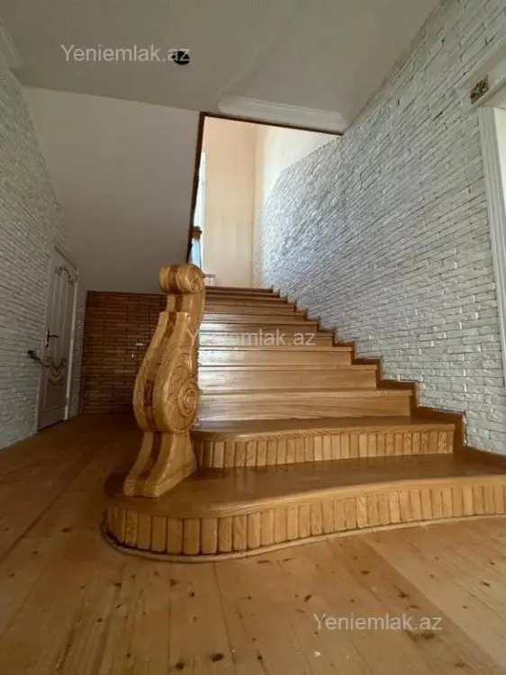 260 000 AZN - 7 otaqlı mənzil Satılır, Saray, Abşeron