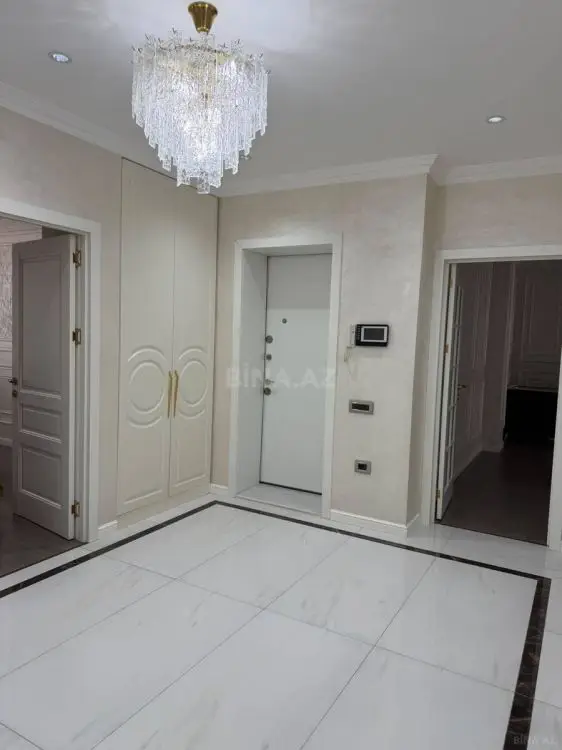 335 000 AZN - 4 otaqlı mənzil Satılır, Yasamal qəs., Abşeron