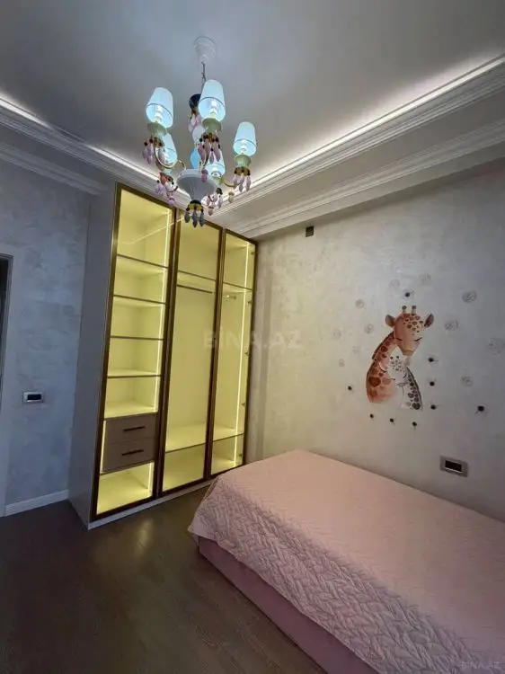 335 000 AZN - 4 otaqlı mənzil Satılır, Yasamal qəs., Abşeron