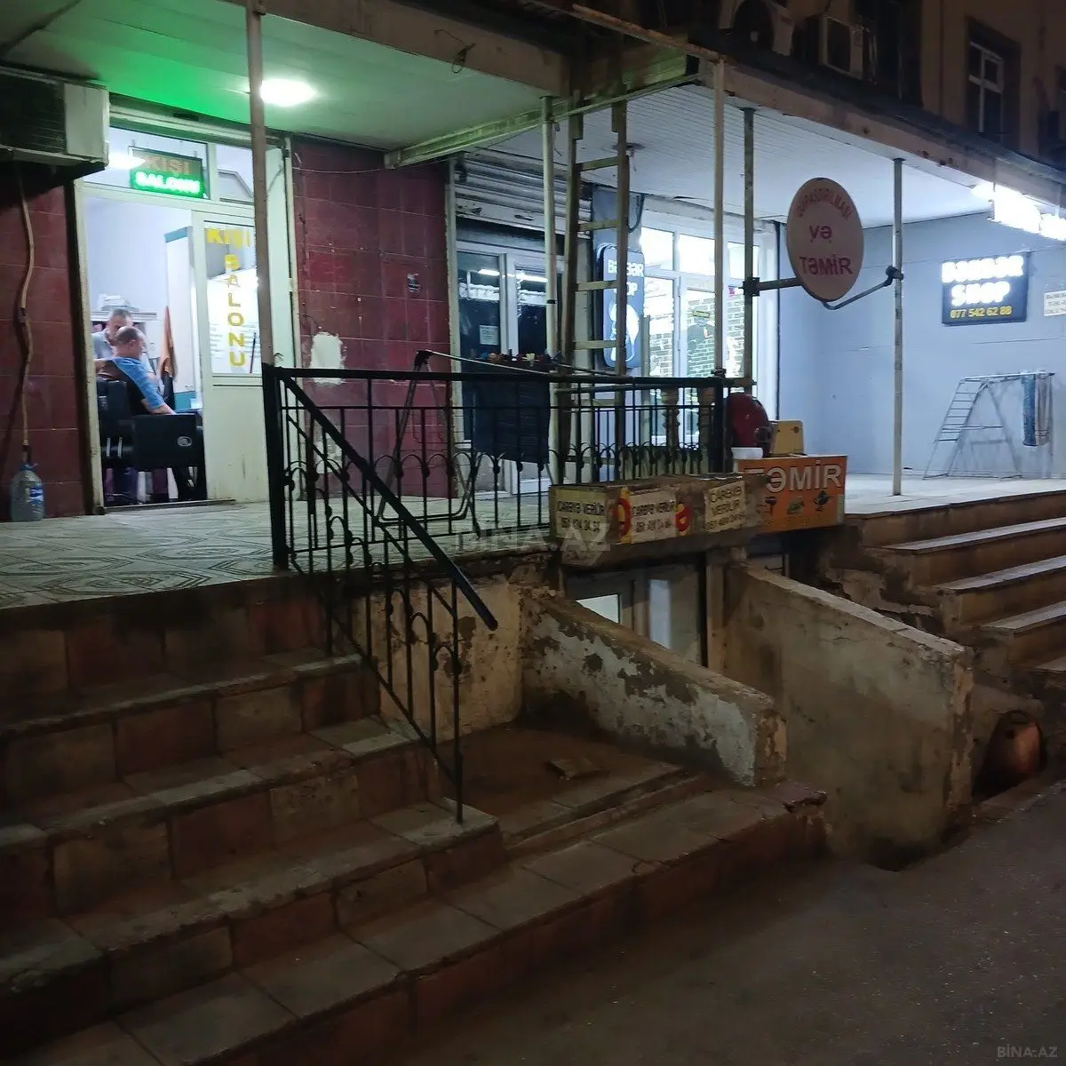 200 AZN - 27 m² Obyekt / Ofis Kirayə (aylıq), 3-cü mikrorayon, Abşeron