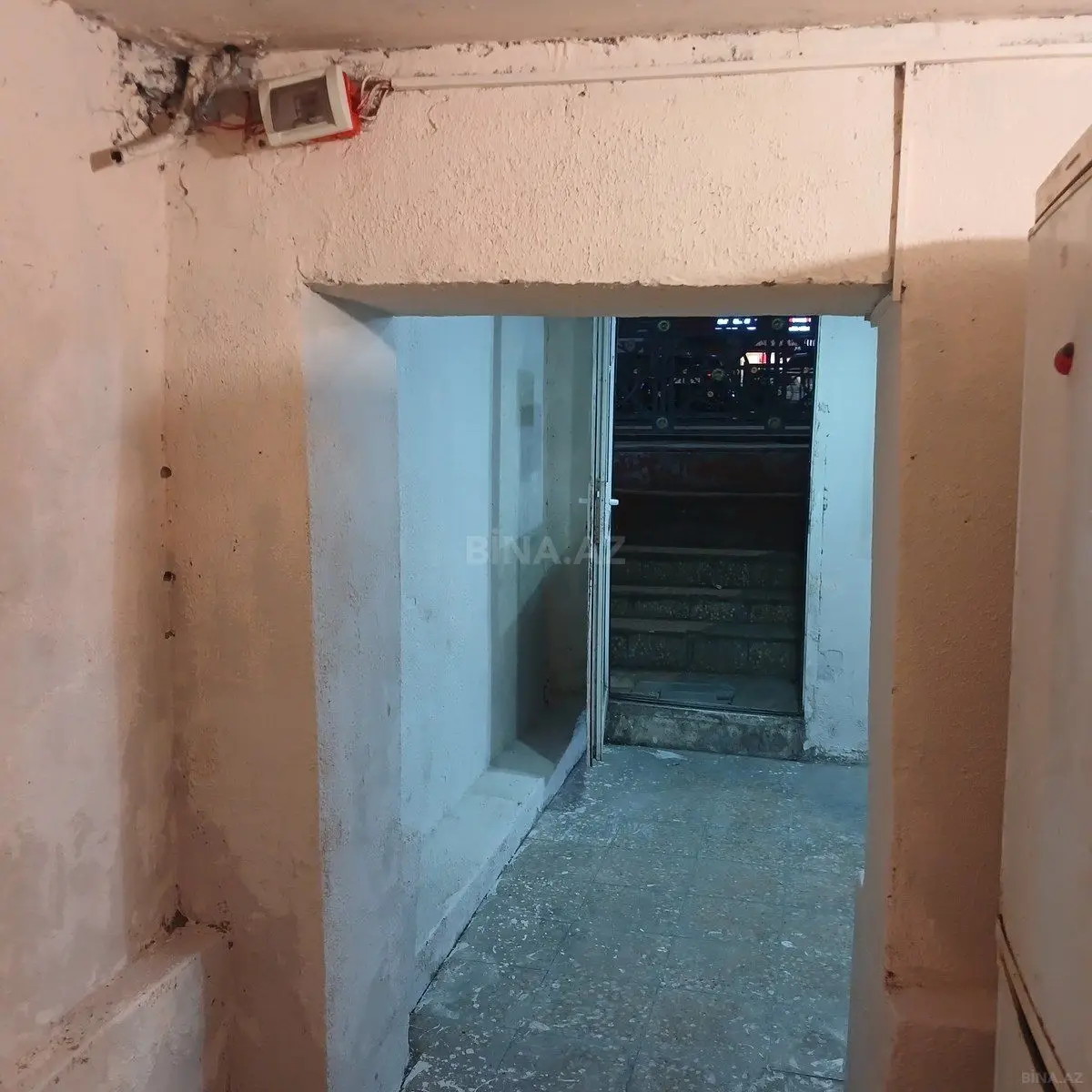 200 AZN - 27 m² Obyekt / Ofis Kirayə (aylıq), 3-cü mikrorayon, Abşeron