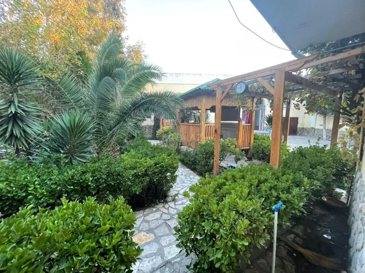 1 000 AZN - 200 m² Obyekt / Ofis Kirayə (aylıq), Mərdəkan, Xəzər, Bakı