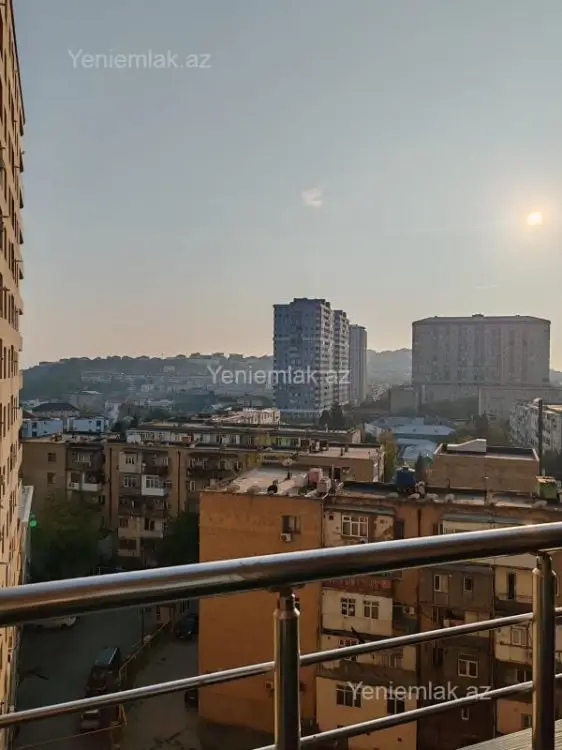 300 000 AZN - 4 otaqlı mənzil Satılır, Badamdar qəs., Səbail, Bakı