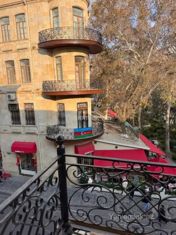 1 000 AZN - 60 m² Obyekt / Ofis Kirayə (aylıq), Səbail, Bakı