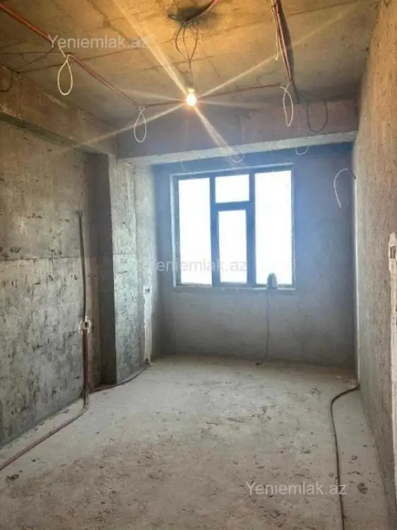 200 000 AZN - 3 otaqlı mənzil Satılır, Qaraçuxur qəs., Suraxanı, Bakı