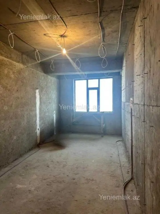 200 000 AZN - 3 otaqlı mənzil Satılır, Qaraçuxur qəs., Suraxanı, Bakı