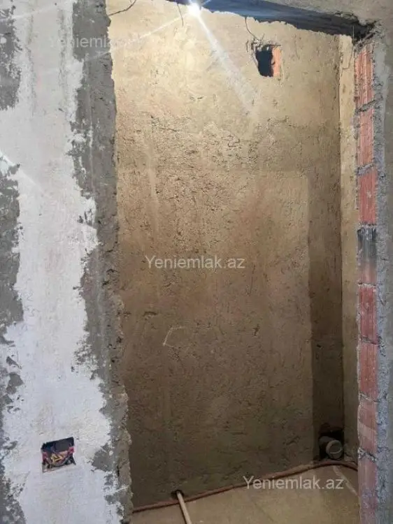 200 000 AZN - 3 otaqlı mənzil Satılır, Qaraçuxur qəs., Suraxanı, Bakı