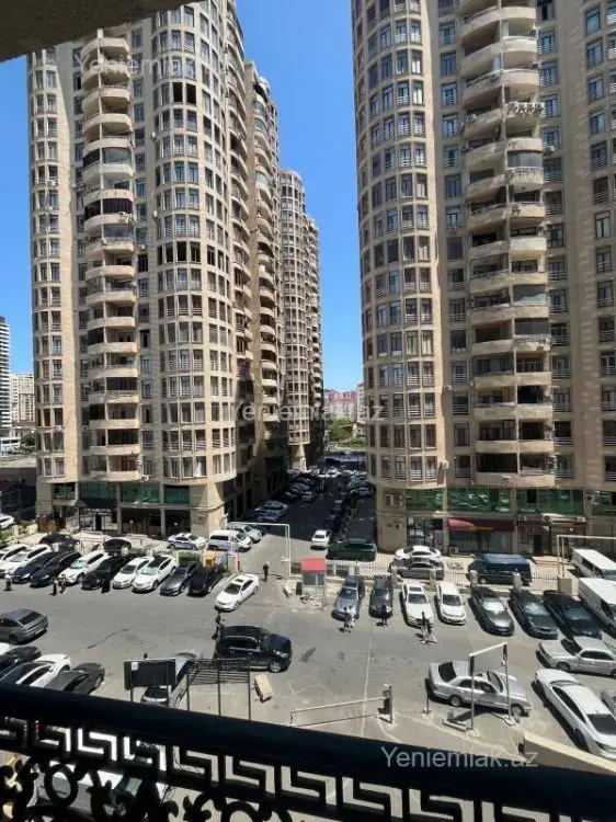 1 000 AZN - 110 m² Obyekt / Ofis Kirayə (aylıq), Xətai, Bakı