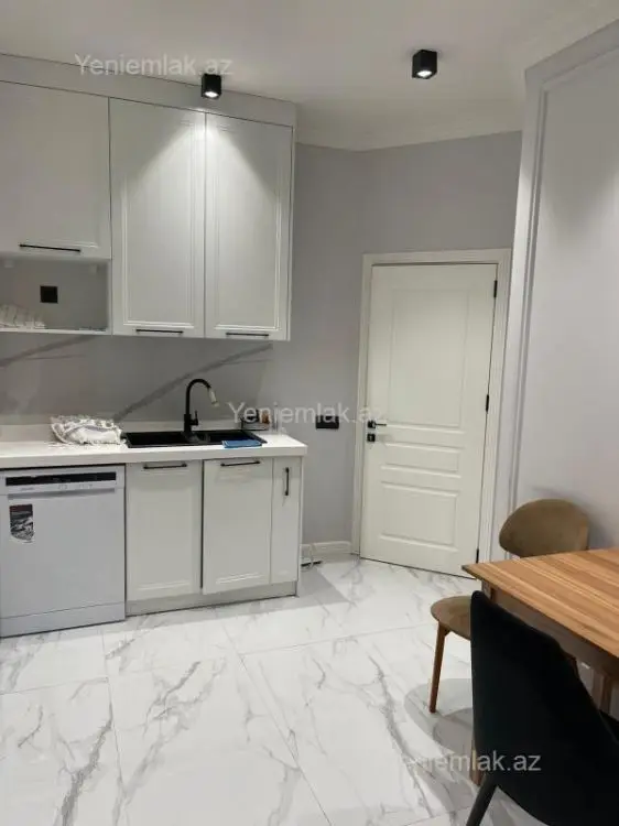 385 000 AZN - 3 otaqlı mənzil Satılır, Nərimanov, Bakı