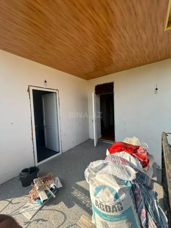 96 000 AZN - 8 otaqlı mənzil Satılır, Xudat