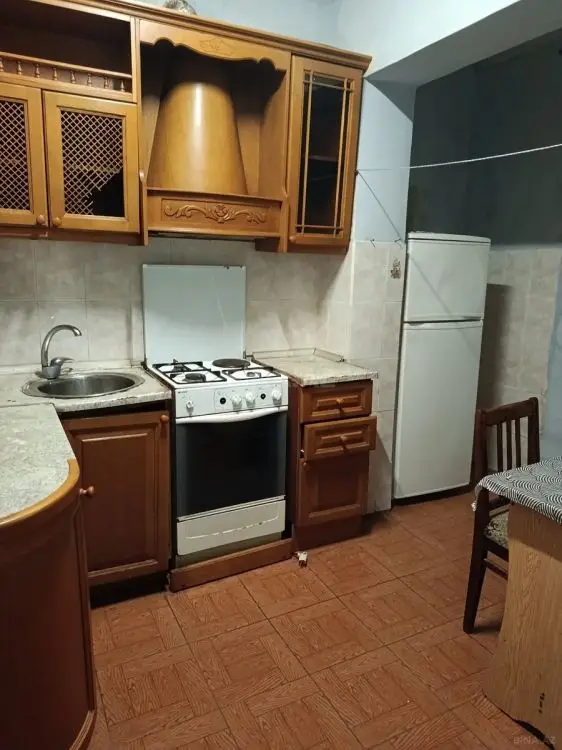 600 AZN - 2 otaqlı mənzil Kirayə (aylıq), 4-cü mikrorayon, Abşeron