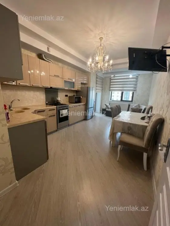 1 300 AZN - 3 otaqlı mənzil Kirayə (aylıq), Nərimanov, Bakı