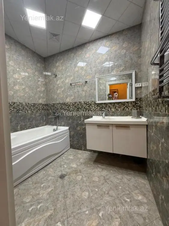 1 200 AZN - 3 otaqlı mənzil Kirayə (aylıq), Nizami, Bakı