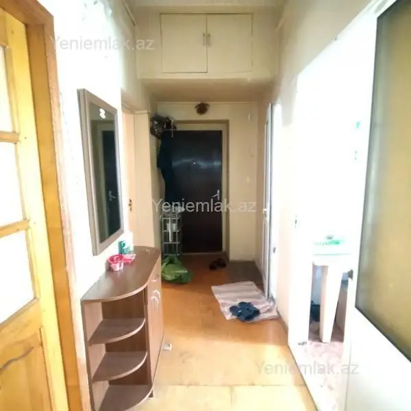 600 AZN - 3 otaqlı mənzil Kirayə (aylıq), Nizami, Bakı