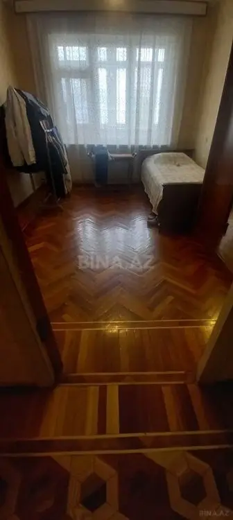 310 000 AZN - 5 otaqlı mənzil Satılır, 4-cü mikrorayon, Abşeron