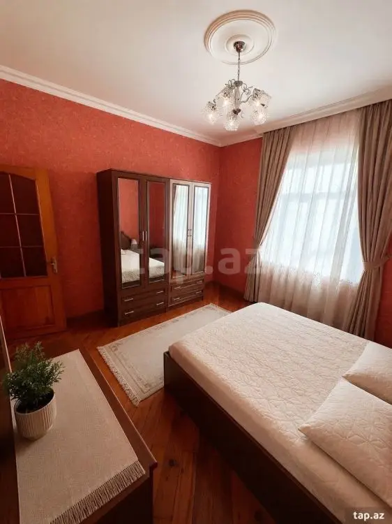 3 000 AZN - 7 otaqlı mənzil Kirayə (aylıq), Badamdar qəs., Səbail, Bakı