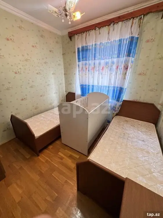 100 AZN - 3 otaqlı mənzil Kirayə (aylıq), Gəncə