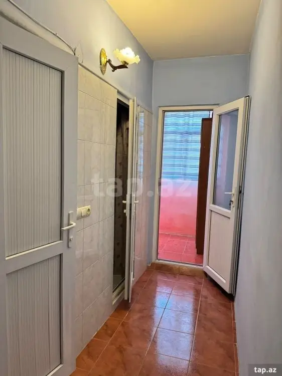 100 AZN - 3 otaqlı mənzil Kirayə (aylıq), Gəncə