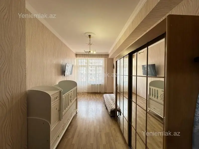 800 AZN - 3 otaqlı mənzil Kirayə (aylıq), Xətai, Bakı