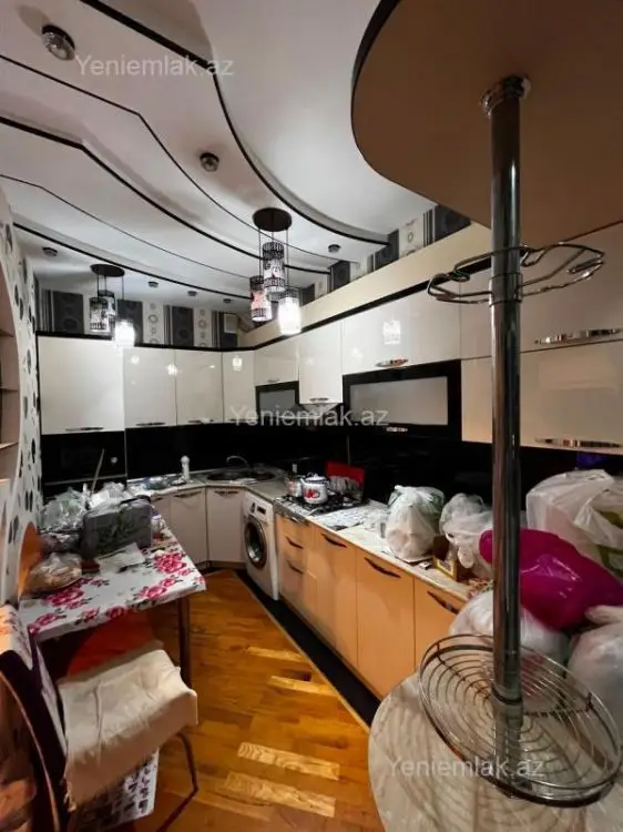 650 AZN - 3 otaqlı mənzil Kirayə (aylıq), Xətai, Bakı
