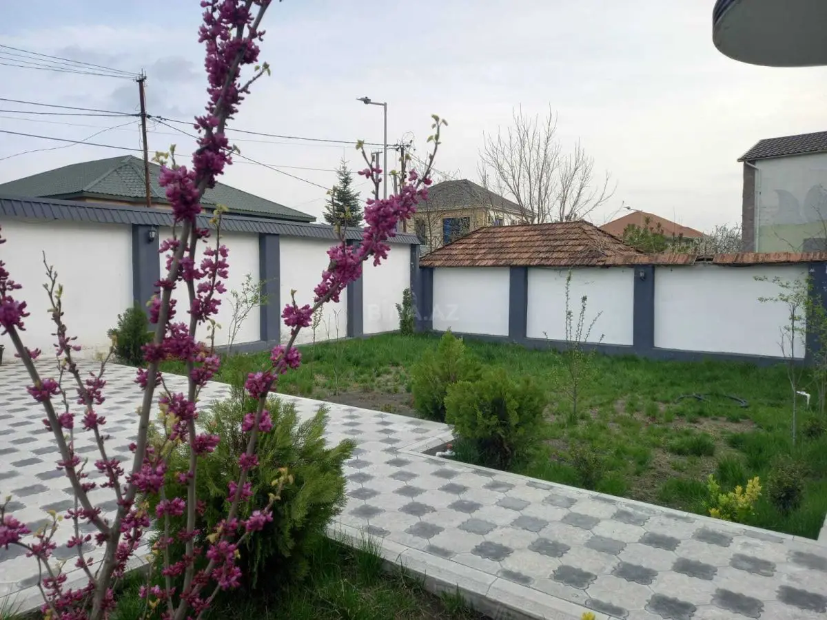 305 000 AZN - 5 otaqlı mənzil Satılır, Qəbələ