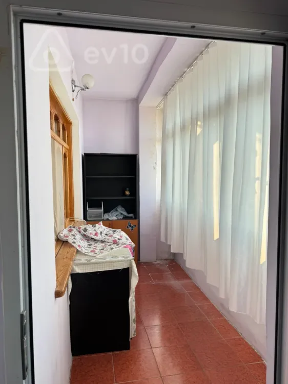 100 AZN - 3 otaqlı mənzil Kirayə (aylıq), Gəncə