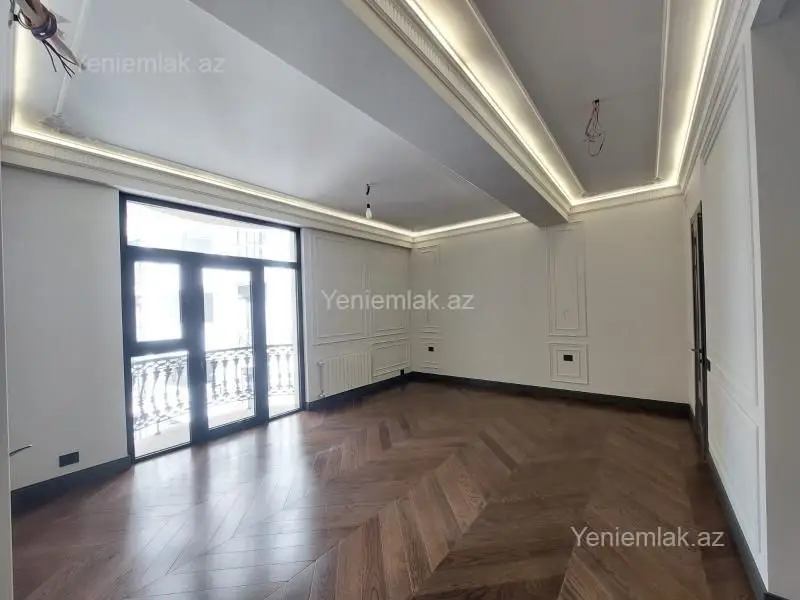 850 000 AZN - 4 otaqlı mənzil Satılır, İçəri şəhər, Səbail, Bakı