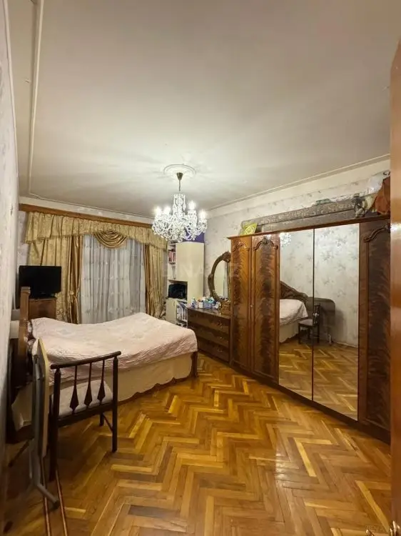 275 000 AZN - 4 otaqlı mənzil Satılır, 8-ci mikrorayon, Binəqədi, Bakı